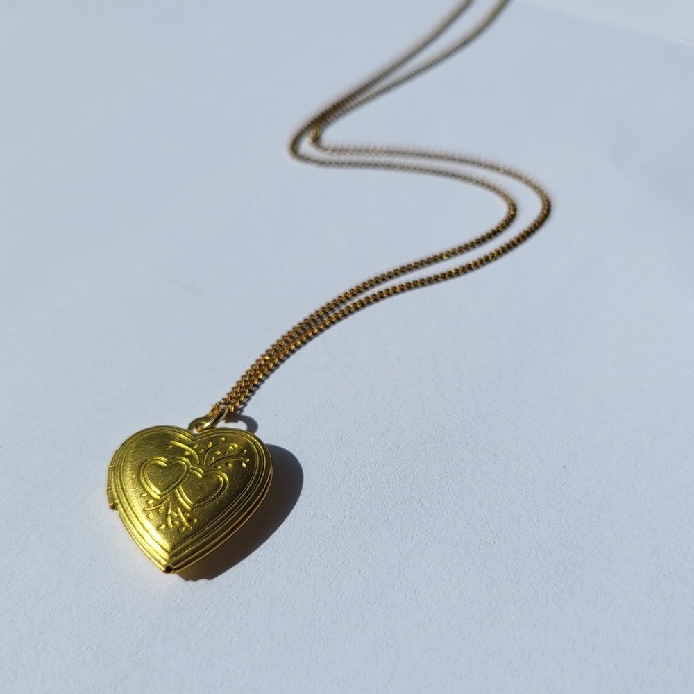 Vintage Heart Locket Necklace Gold Tone Brass Etched Double Heart Romantic